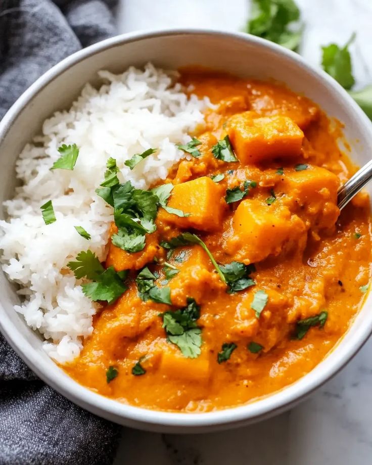 Ostra mieszanka przypraw Hot Madras Curry TRS 100g