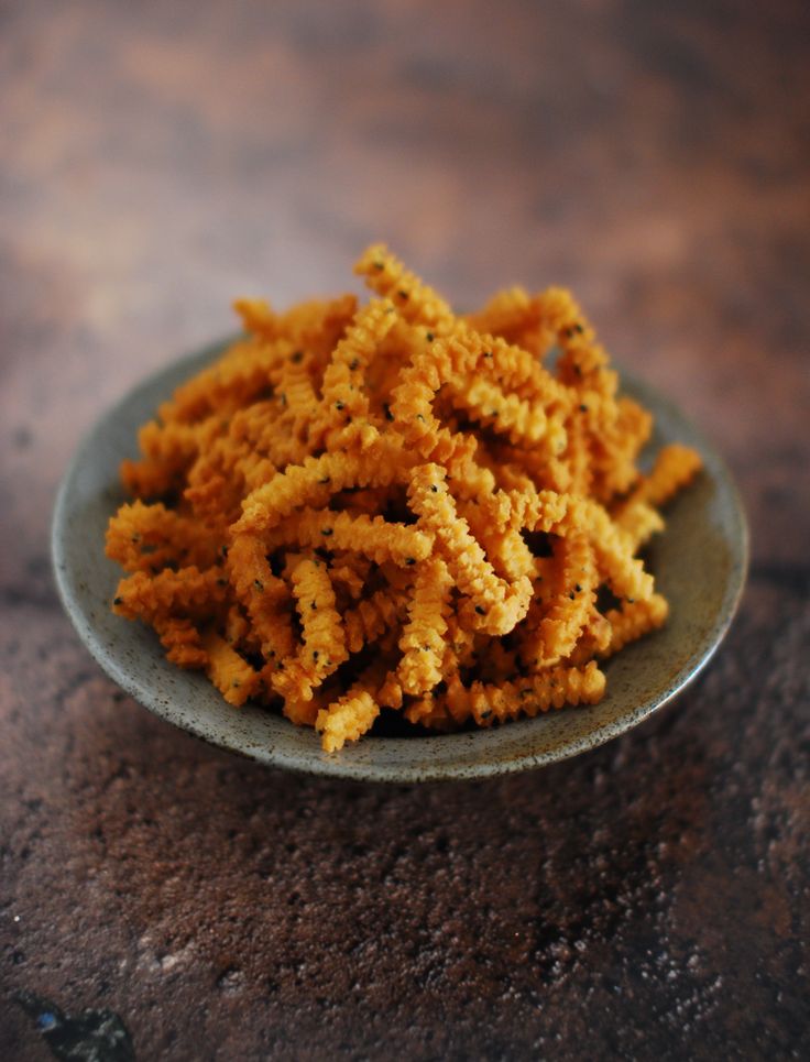 Indyjska przekąska Murukku Haldirams 200g